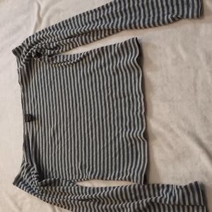 Long sleeve off the shoulder crop top